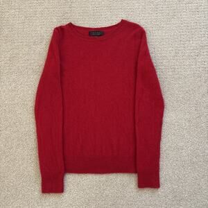 Tahari 100% 2 Ply Cashmere Sweater Women Sz Medium Red Long Sleeve Round Neck